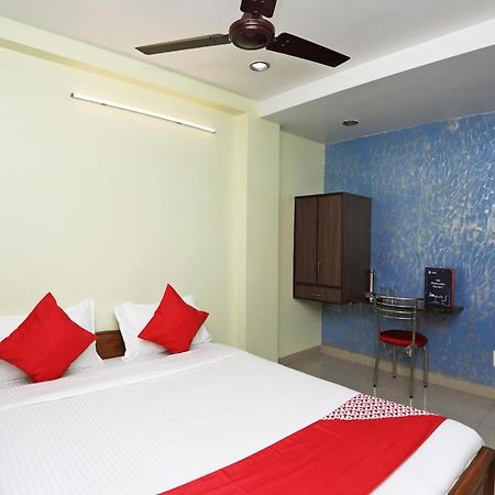 Oyo 14818 Sudarshan Apartment Calcutta Exteriör bild
