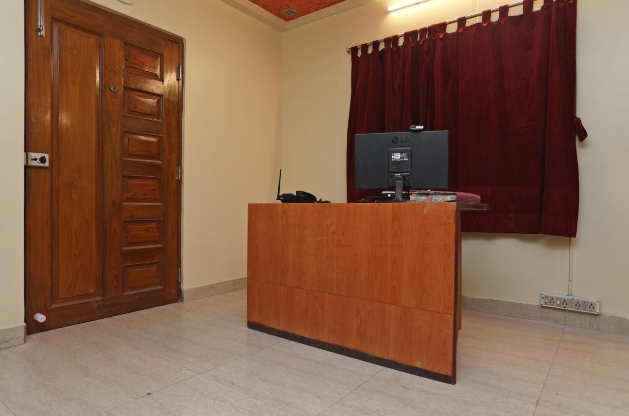 Oyo 14818 Sudarshan Apartment Calcutta Exteriör bild